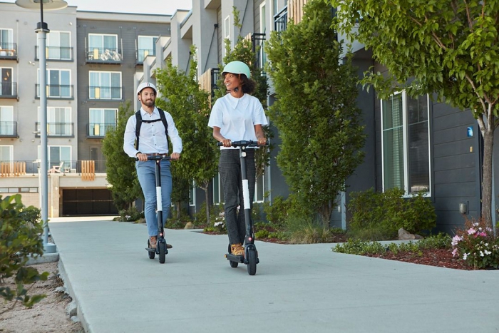 @ridegotrax Photo by GOTRAX on August 28, 2021.