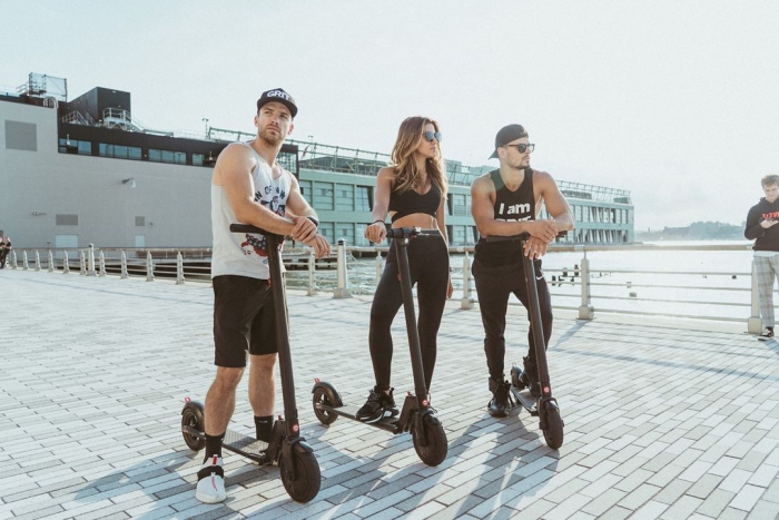 @ridegotrax Photo by GOTRAX on October 14, 2021.