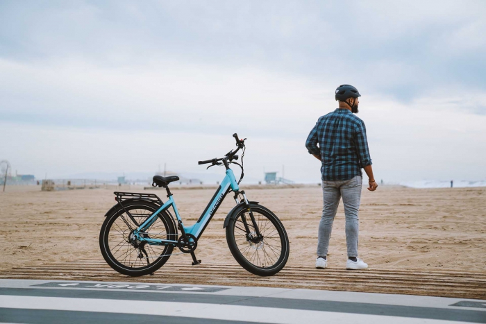 DENAGO-Commute Model 1 Step-Thru - E13-3