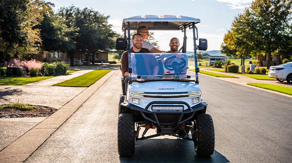 着力出击，电动低快车发力ing